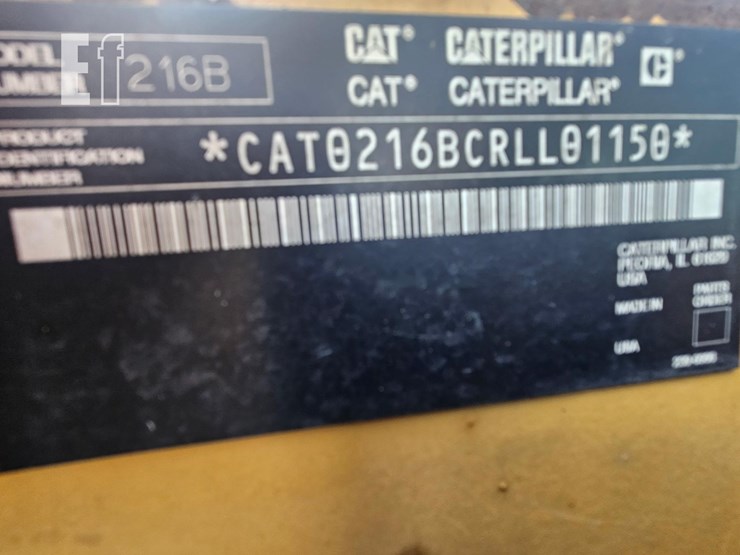 2001-caterpillar-216b-image-13