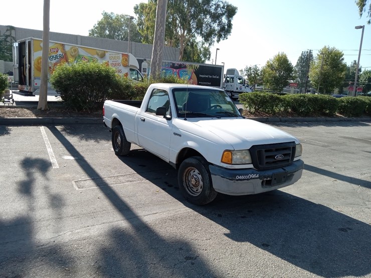 2004-ford-ranger-image-1