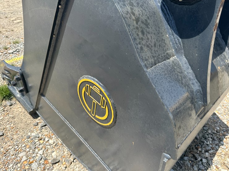 deere-200-image-5