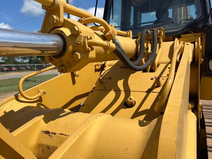 2004-caterpillar-963c-image-23