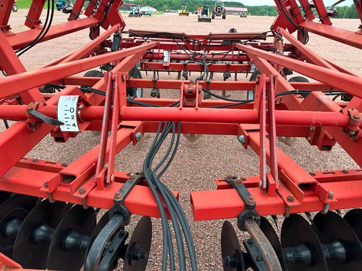 case-ih-4200-image-42
