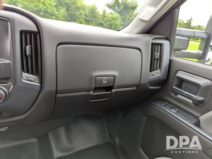 2016-gmc-sierra-pickup-(lt1366)-image-36