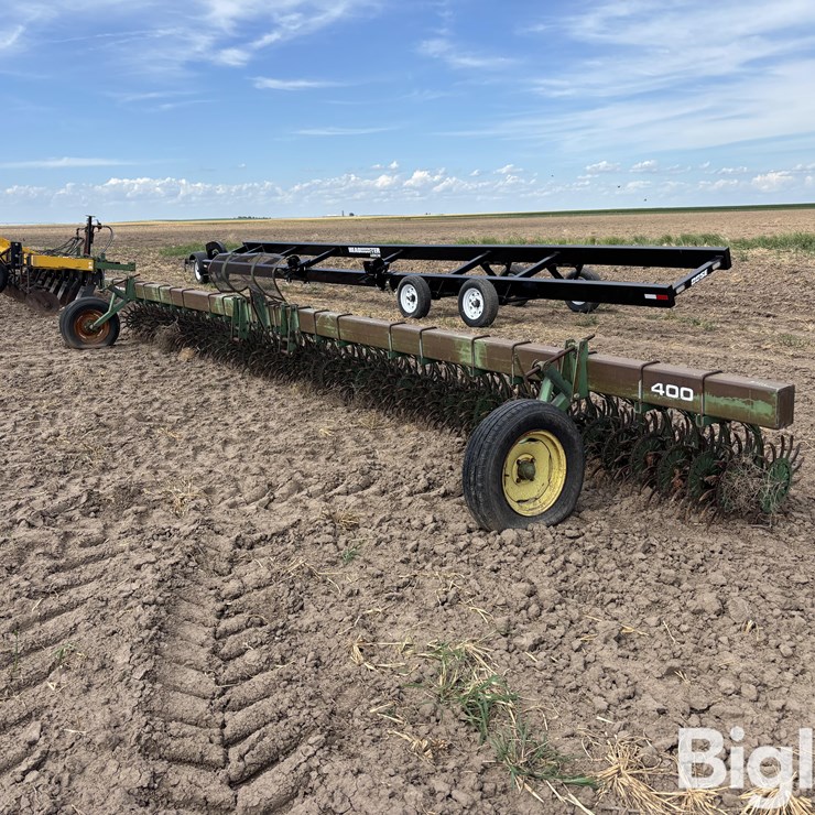 JOHN DEERE 400