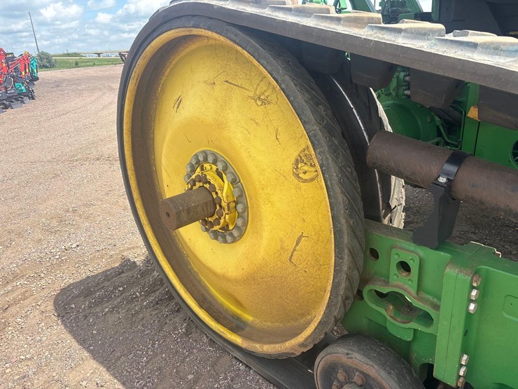2013-john-deere-8360rt-image-15