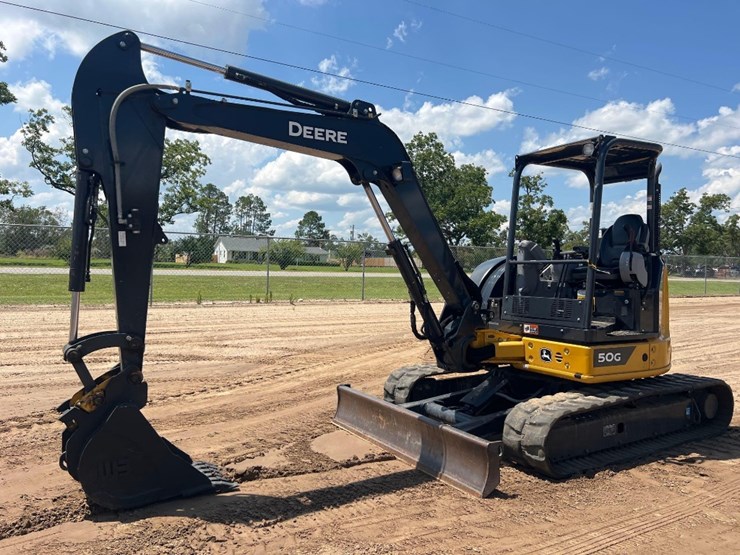 2023-deere-50g-image-9