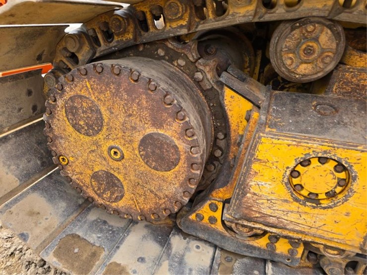 deere-750j-lgp-image-15