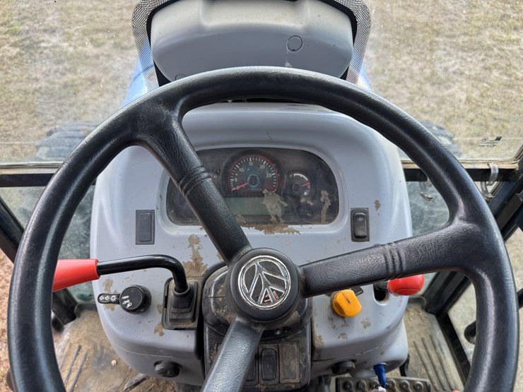 new-holland-boomer-47-image-9