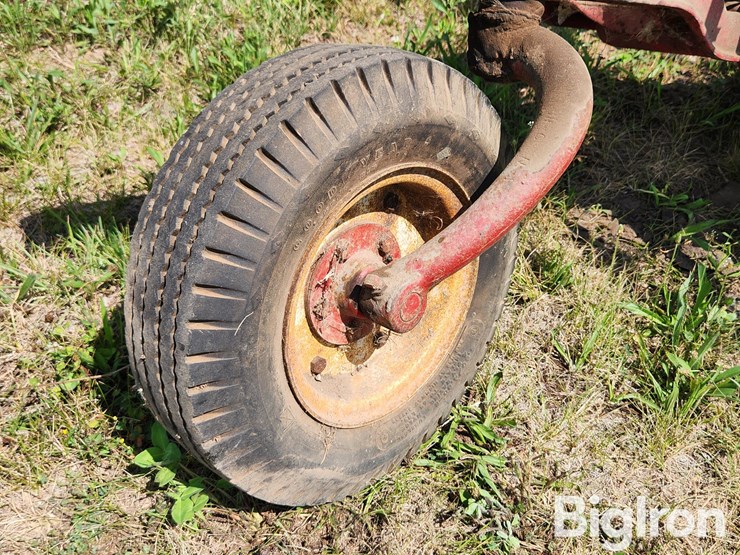 mccormick-international-2-pt-sickle-mower-image-18