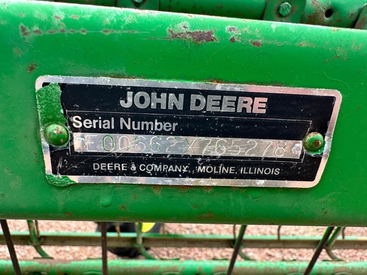 john-deere-662-image-19