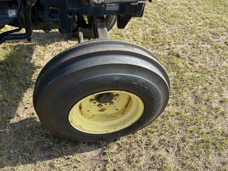 john-deere-5205-image-5