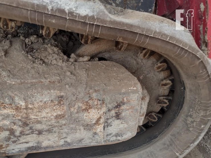 2019-takeuchi-tl6r-image-32