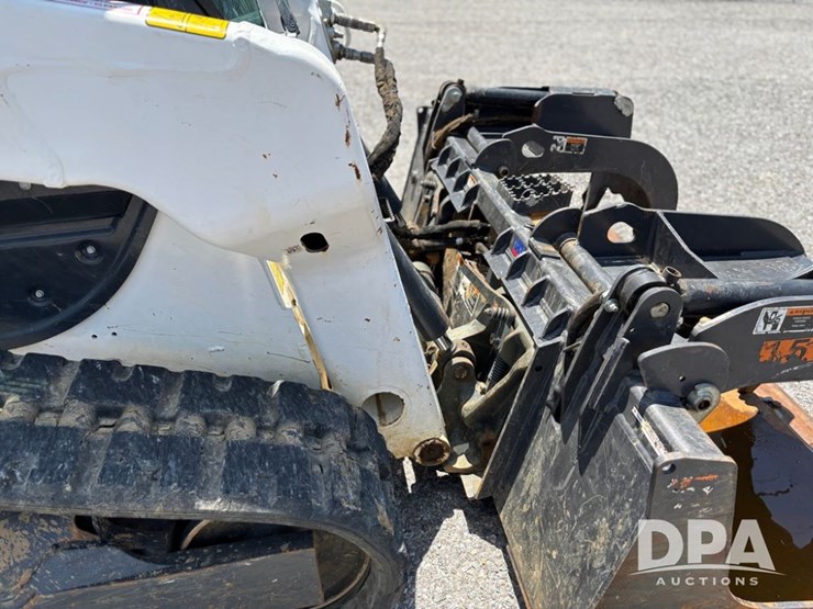 2021-bobcat-t62-image-35