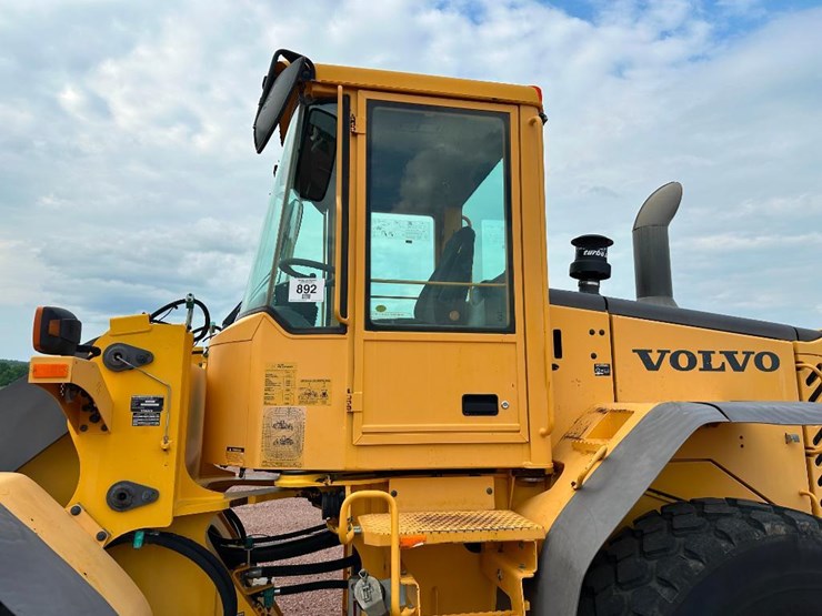 2006-volvo-l90e-image-16