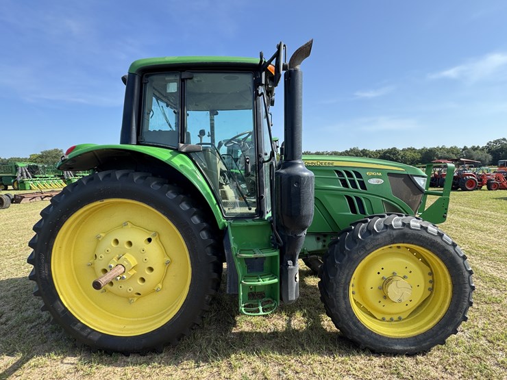 2016-john-deere-6110m-image-5