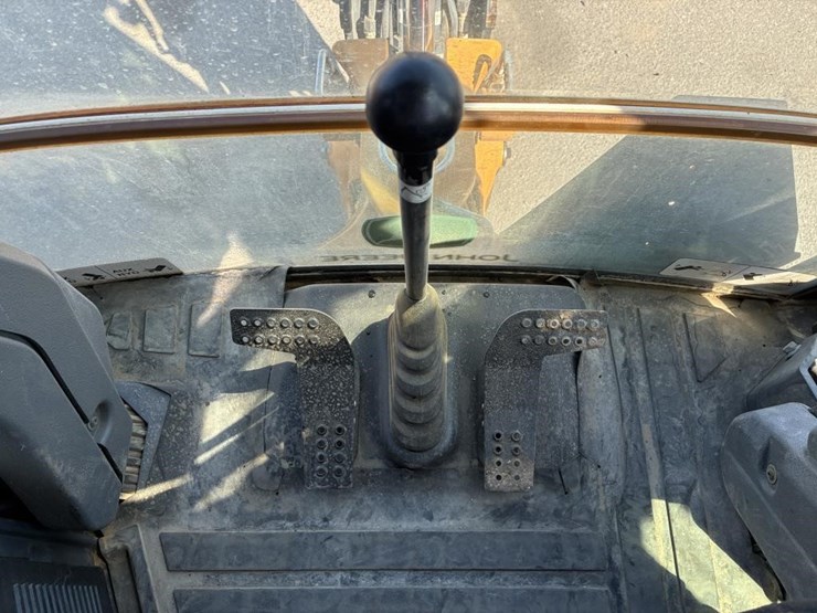 2020-john-deere-2020-image-31