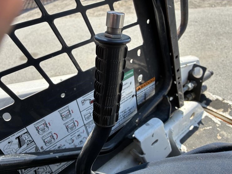 2018-bobcat-s70-image-10