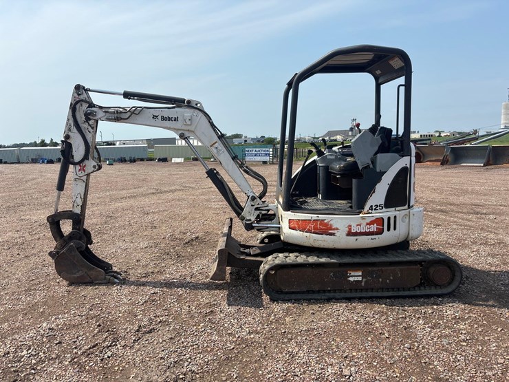 2007-bobcat-425g-image-6