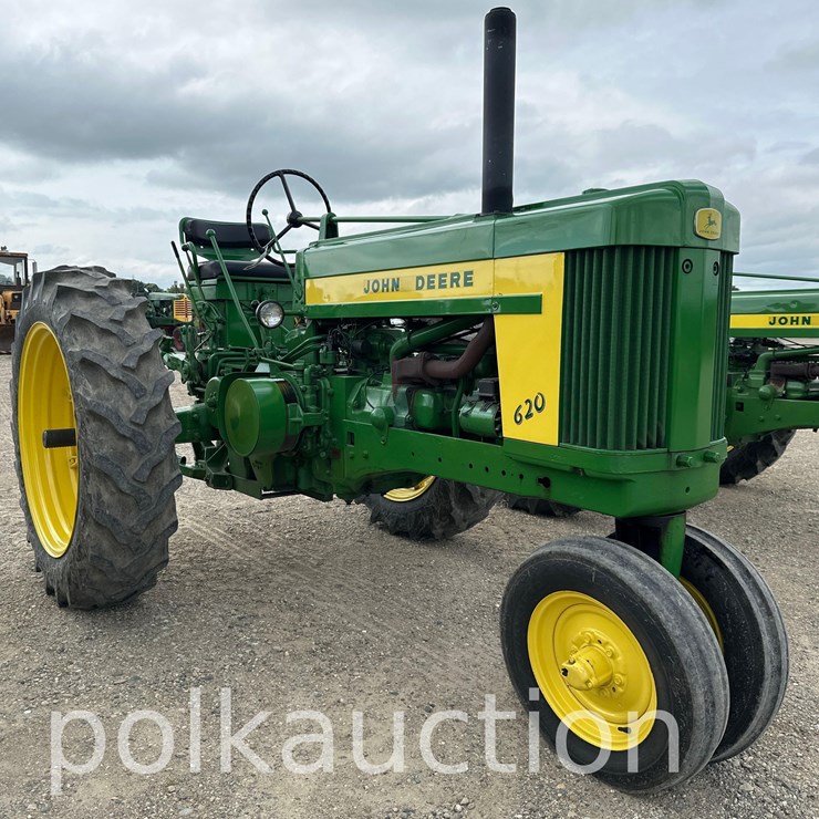 JOHN DEERE 620