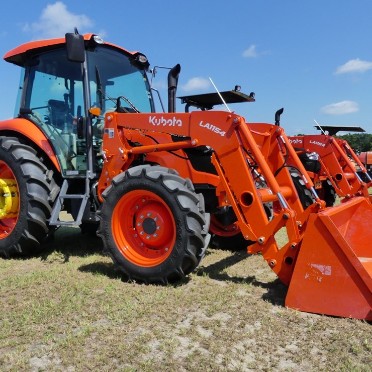 KUBOTA M7060