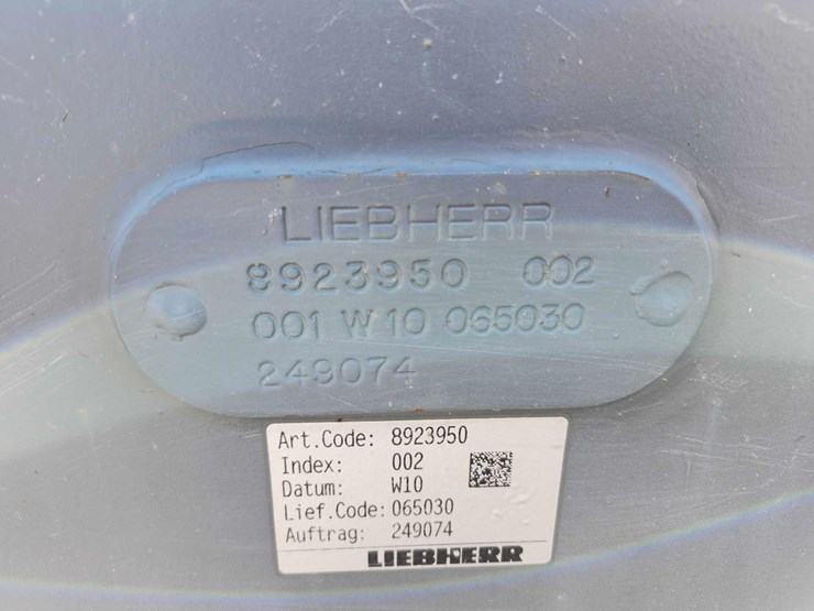2022-liebherr-l538-bucket-image-6