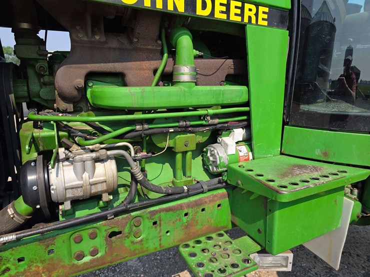 1990-john-deere-4455-image-27