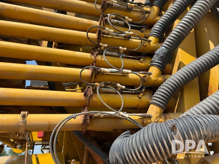 2006-john-deere-8-image-28