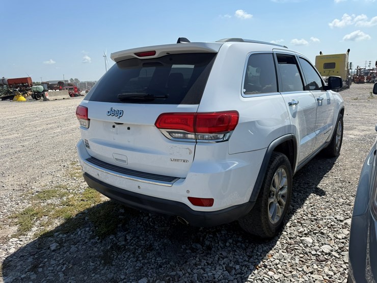 2015-jeep-grand-cherokee-image-4