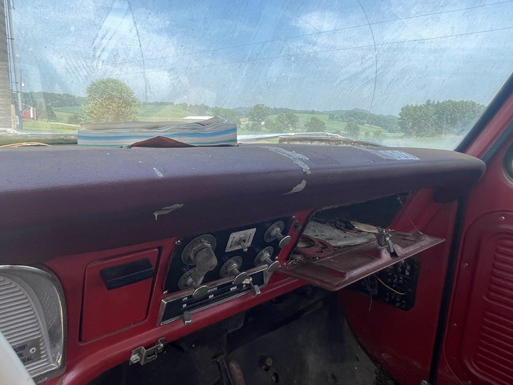 ford-600-image-72