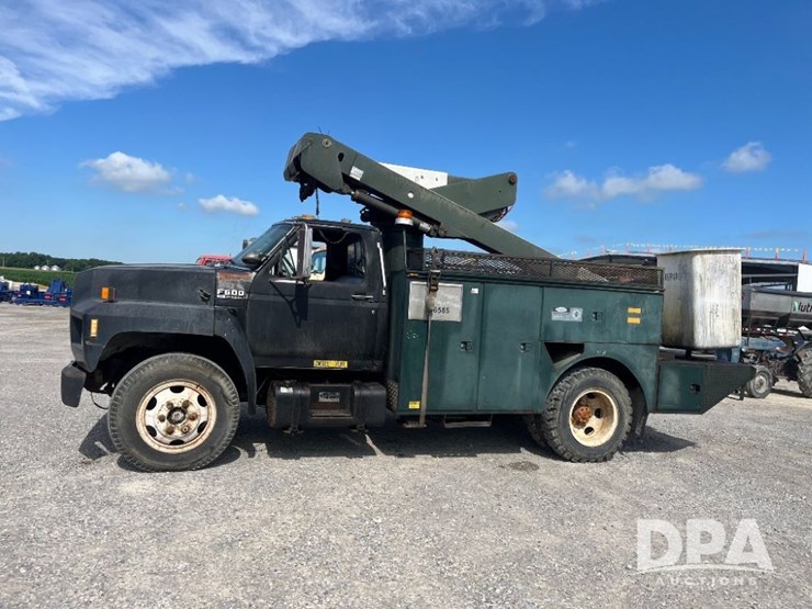 1993-ford-f600-image-16