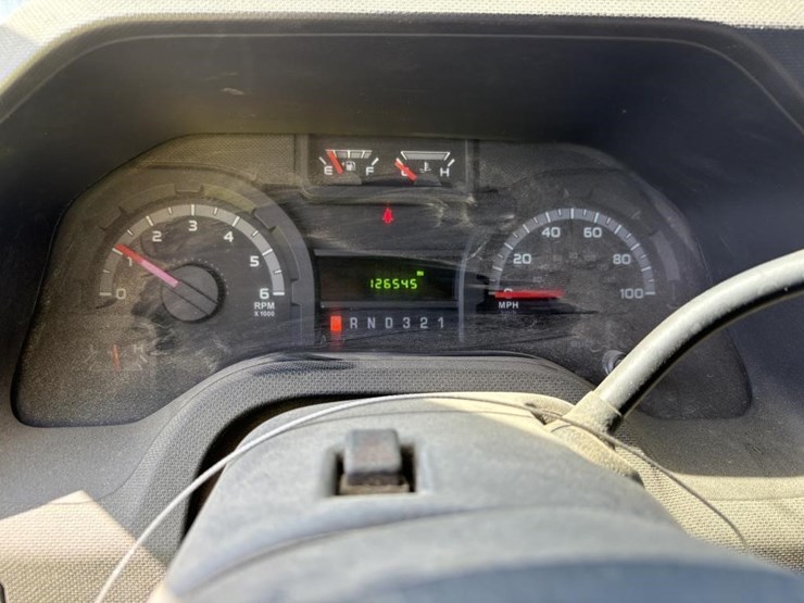 2013-ford-e350-image-11