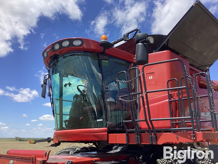 2012-case-ih-7120-image-14