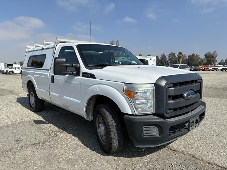 2014-ford-f250-image-2