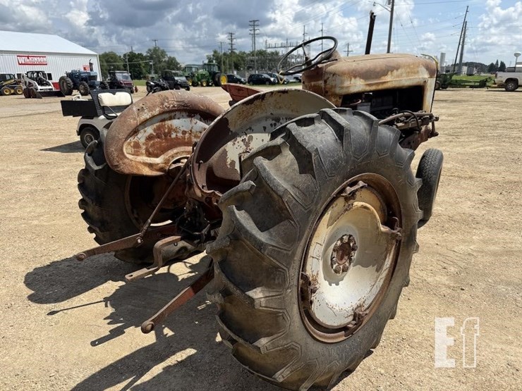 ford-900-image-4