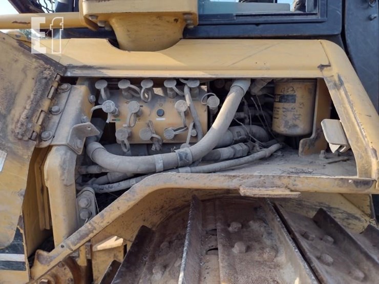 2008-caterpillar-d6n-xl-image-40