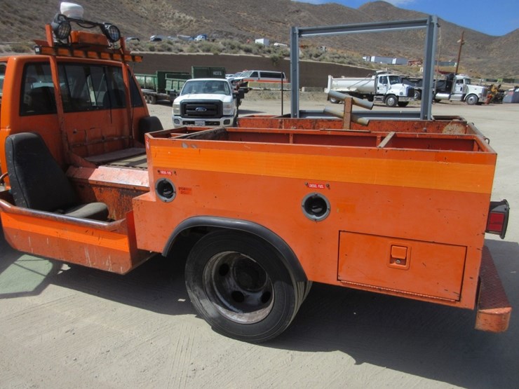 2000-chevrolet-3500hd-image-11