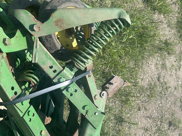 john-deere-36-image-4