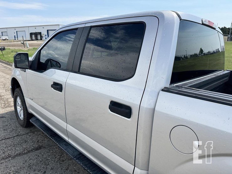 2018-ford-f150-xl-image-9