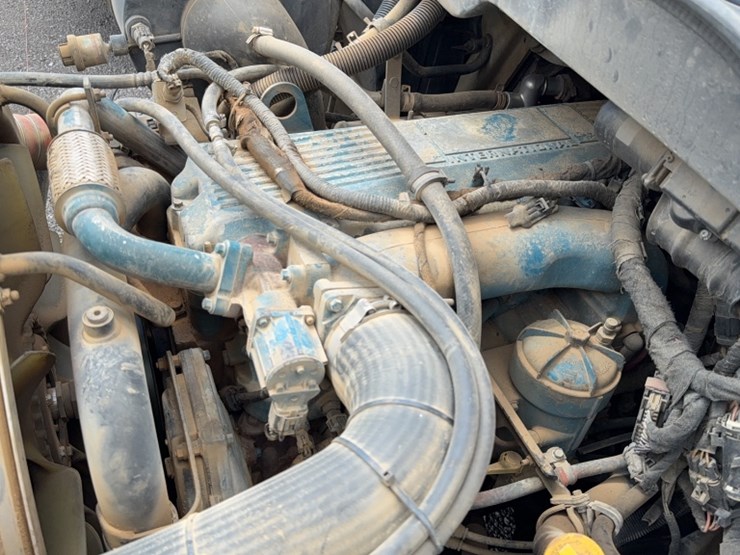 2006-international-durastar-4300-image-22