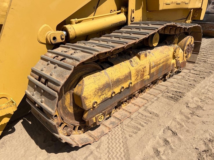 2004-caterpillar-963c-image-9