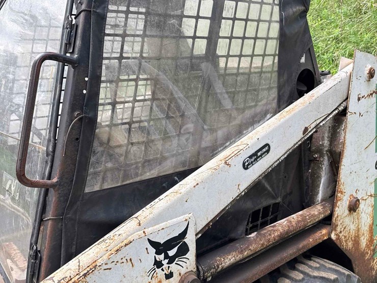 bobcat-642b-image-24