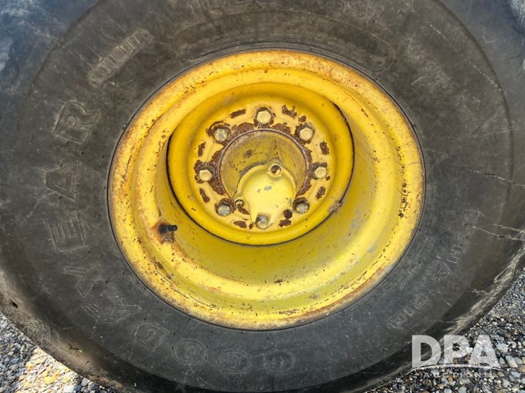 john-deere-4630-image-58