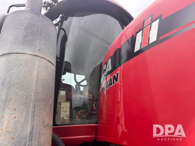2015-case-ih-titan-3540-image-53