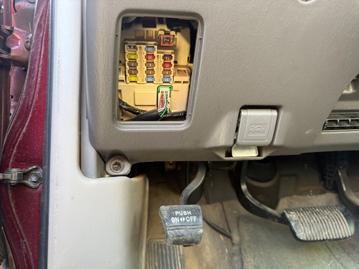 2006-toyota-tundra-image-44