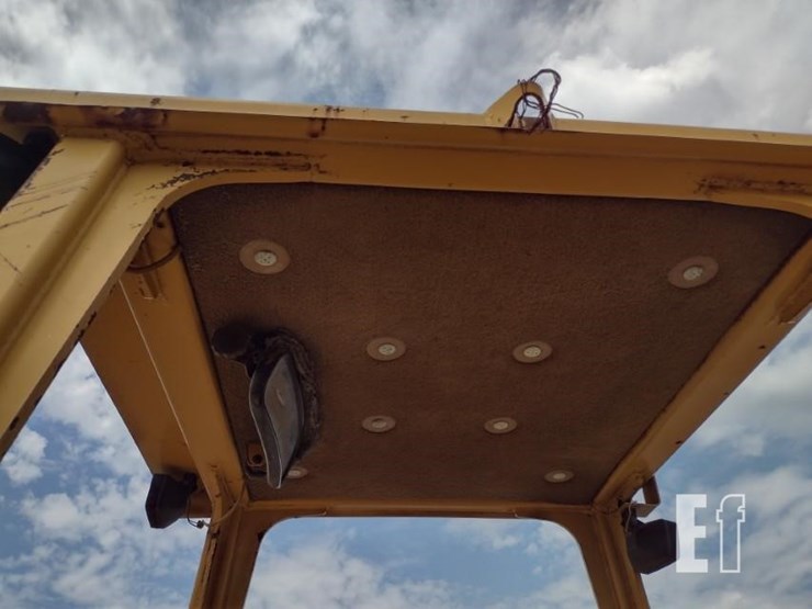 1999-caterpillar-d5c-xl-iii-image-15