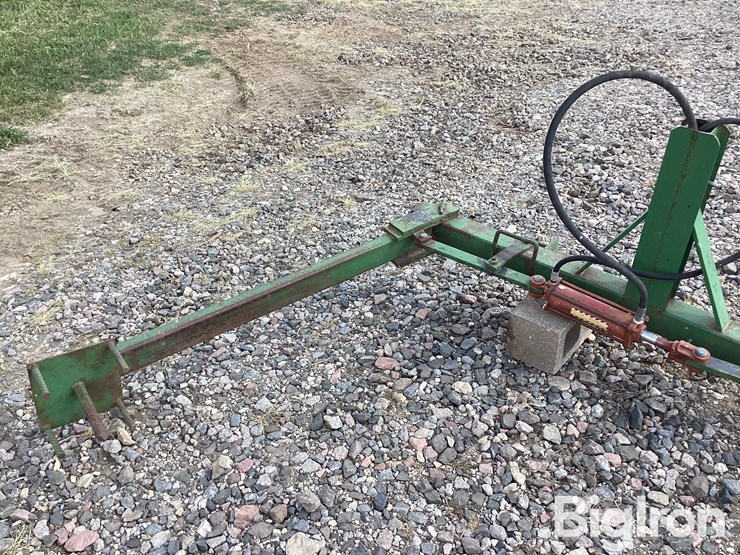 3-pt-round-bale-unroller-image-13