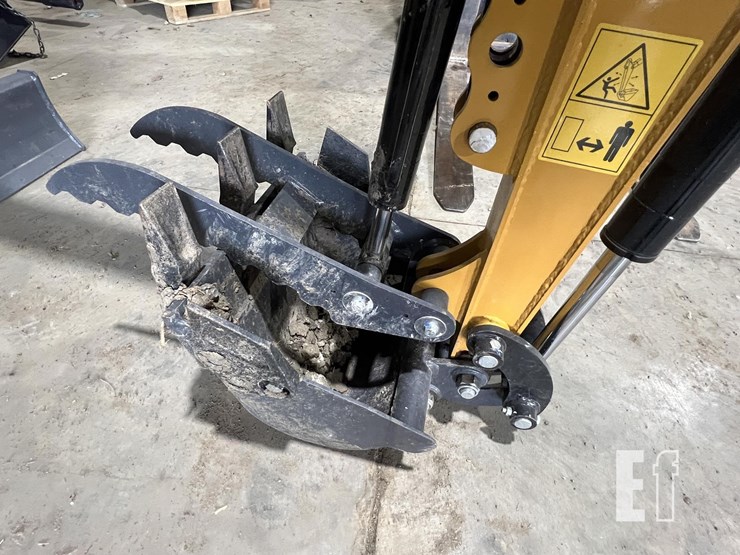 2024-agt-mini-excavator-1178-image-4