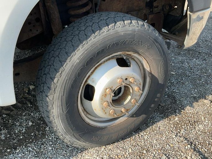 2006-ford-f350-image-34