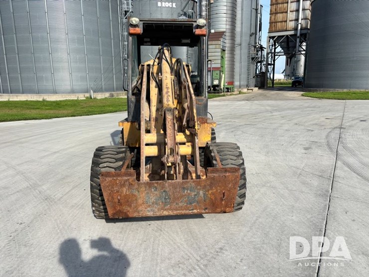 2006-wrangler-loader-(dr11926-unit-041)-image-3
