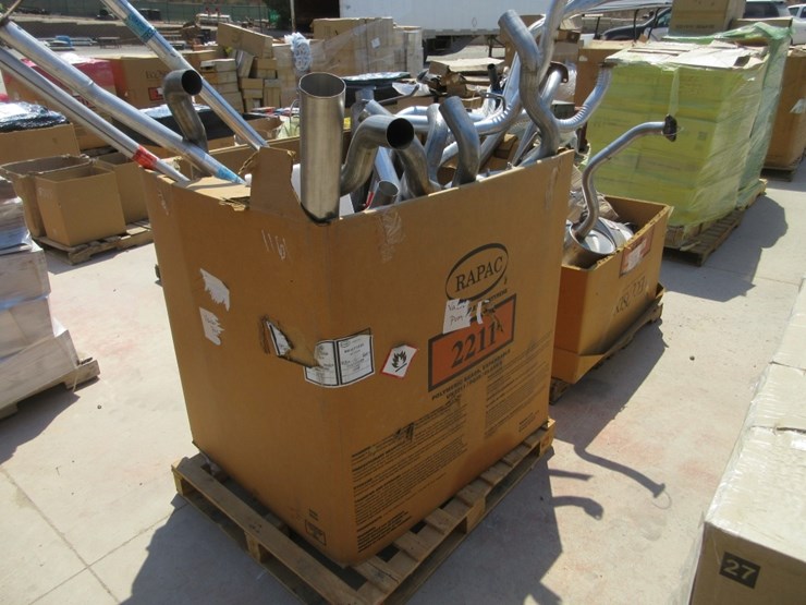 lot-of-misc-automotive-muffler/exhaust-parts-image-4