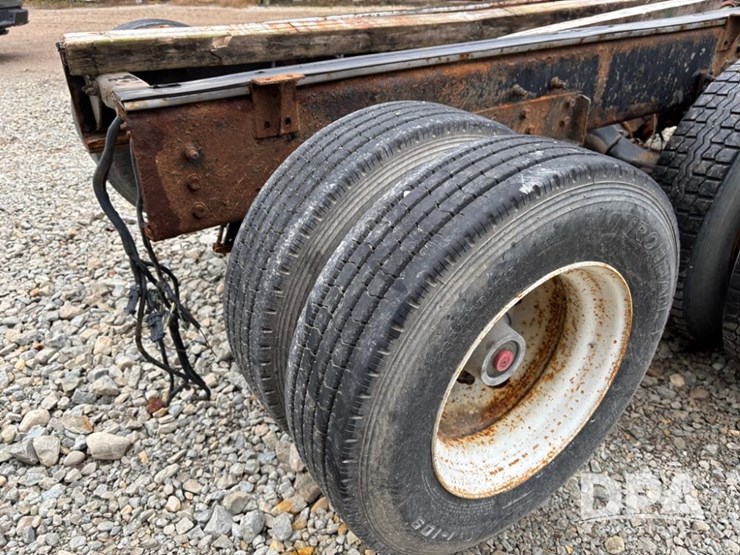 2001-sterling-truck-(dr11851-unit-9459)-image-56